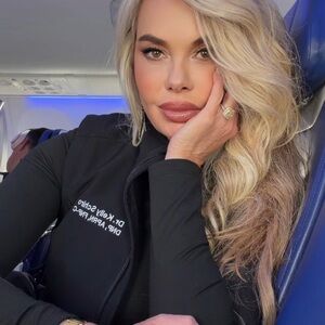 Meet your Posher, Kelly